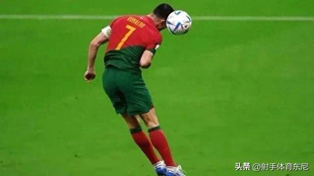 爱游戏中国-C罗重要时刻重要助攻，勇士带队取胜！-爱游戏中国